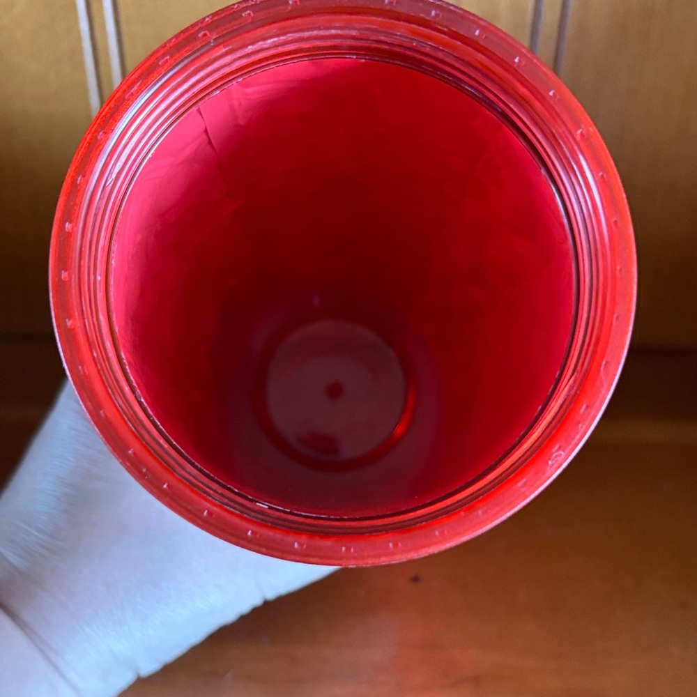 Starbucks Valentine's Tumbler Embossed Hearts 2019 EUC 24fl oz with straw - Picture 8 of 12